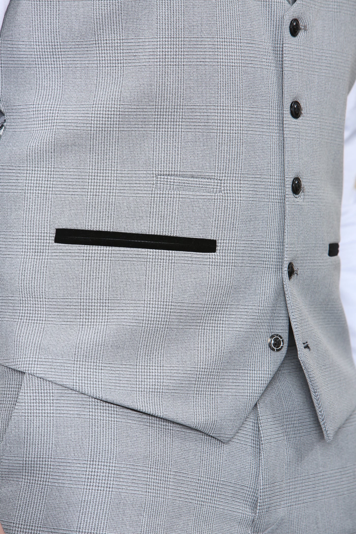 BROMLEY - Grey Check Three Piece Suit