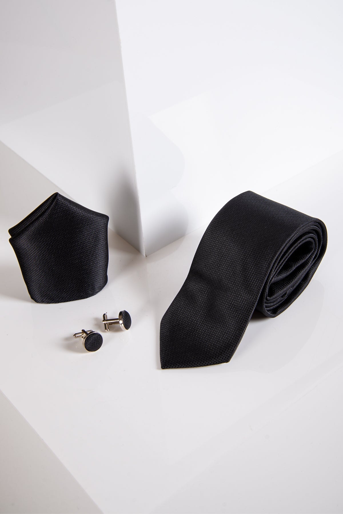TB17 - Birdseye Tie, Cufflink & Pocket Square Set In Black
