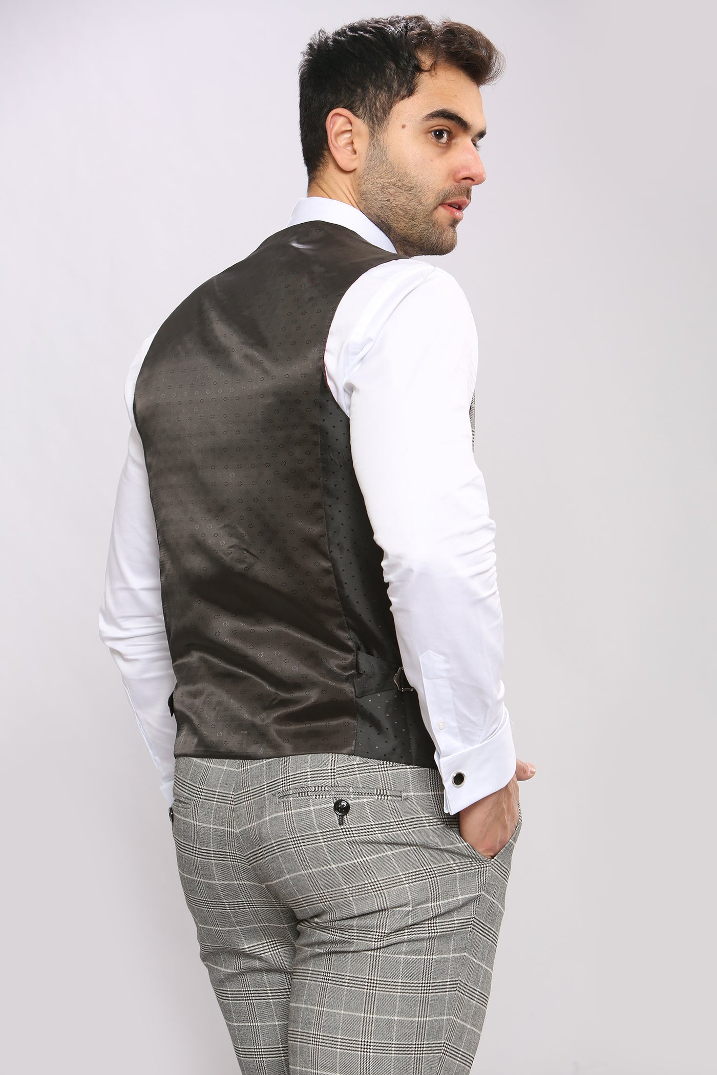 ROSS - Grey Check Three Piece Suit
