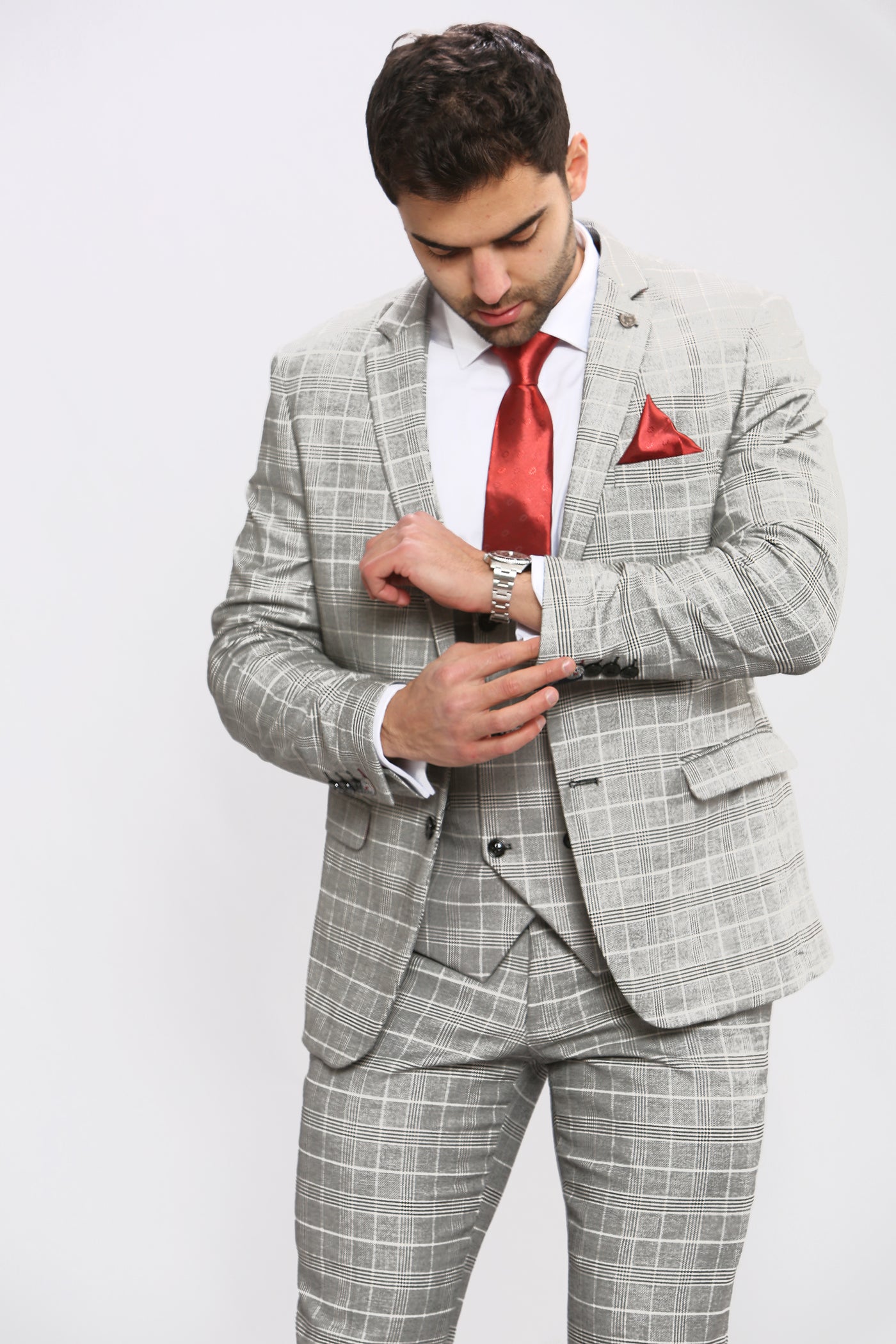 ROSS - Grey Check Three Piece Suit