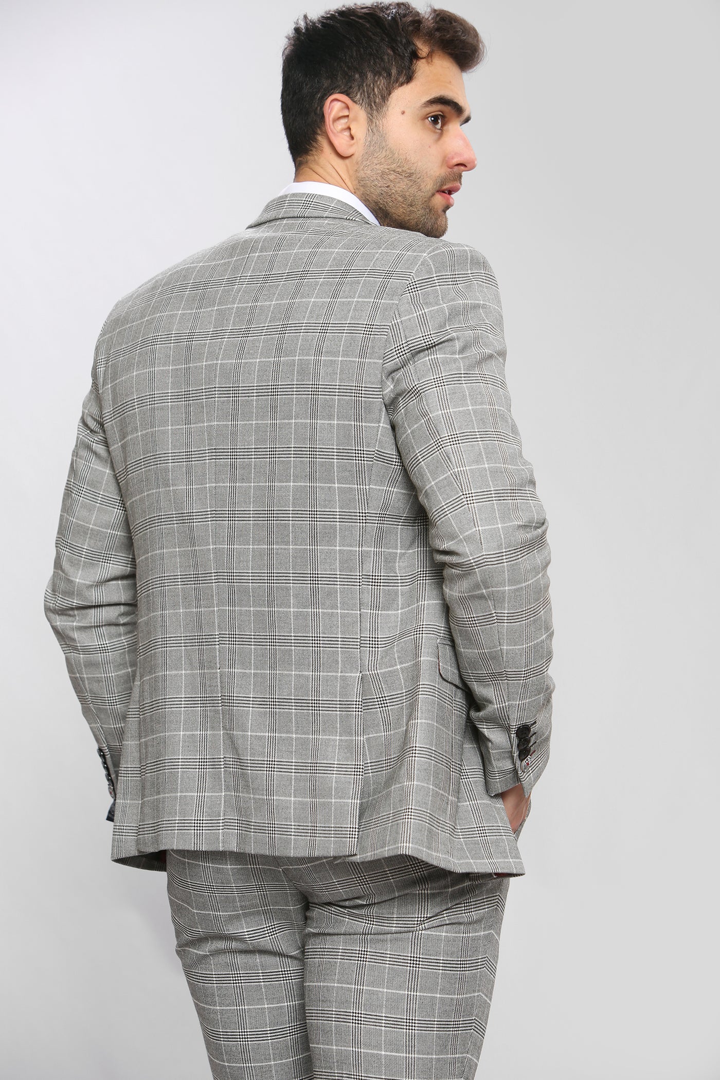 ROSS - Grey Check Three Piece Suit