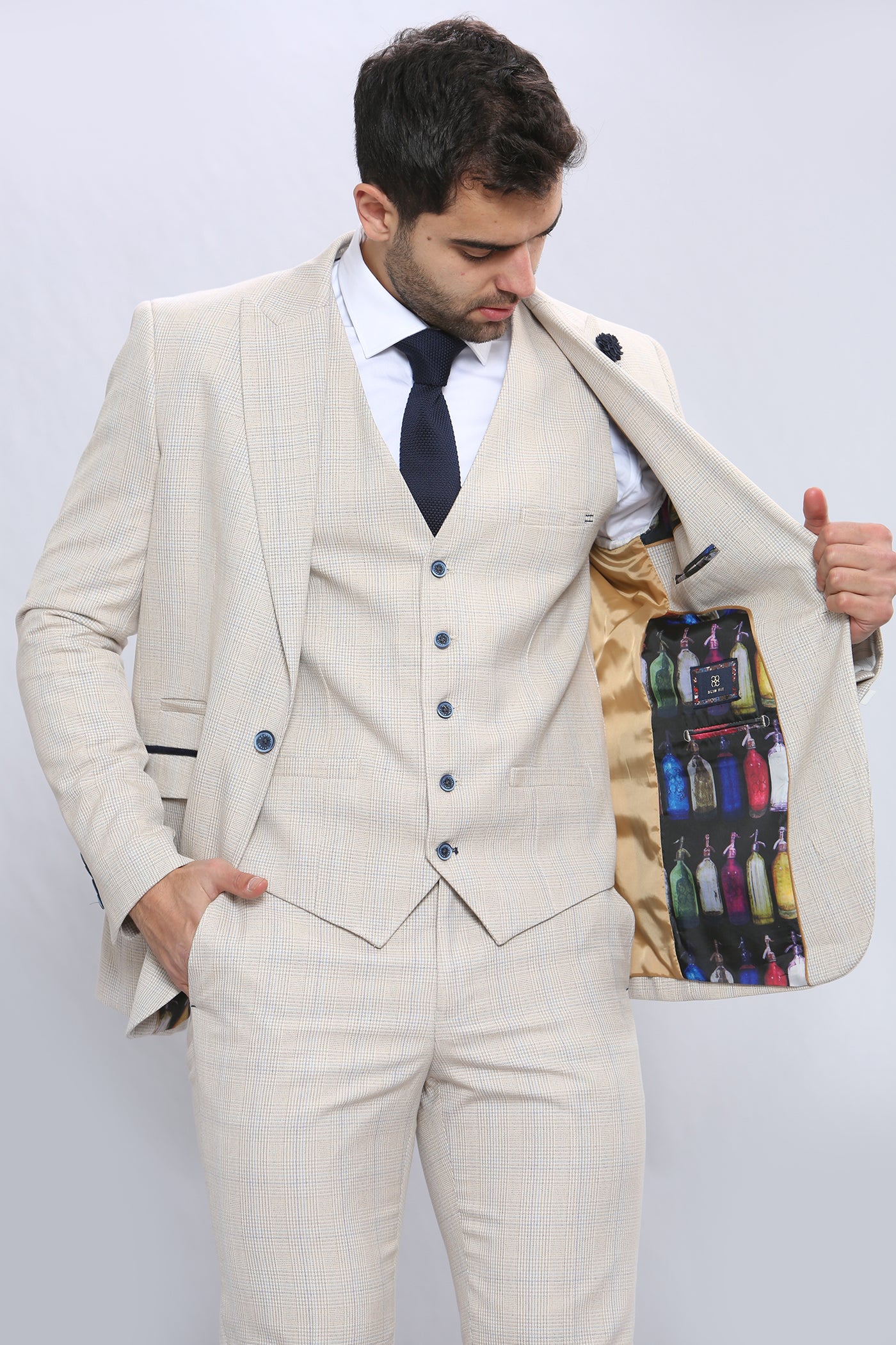 Cavani CARIDI - Beige Three Piece Suit
