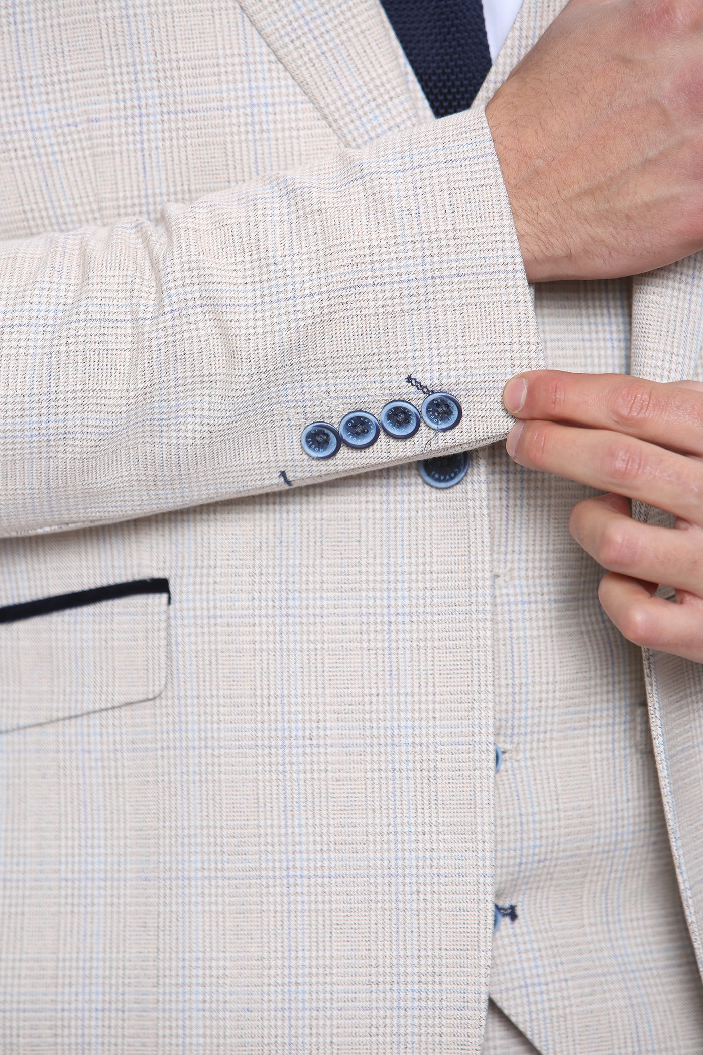 Cavani CARIDI - Beige Three Piece Suit